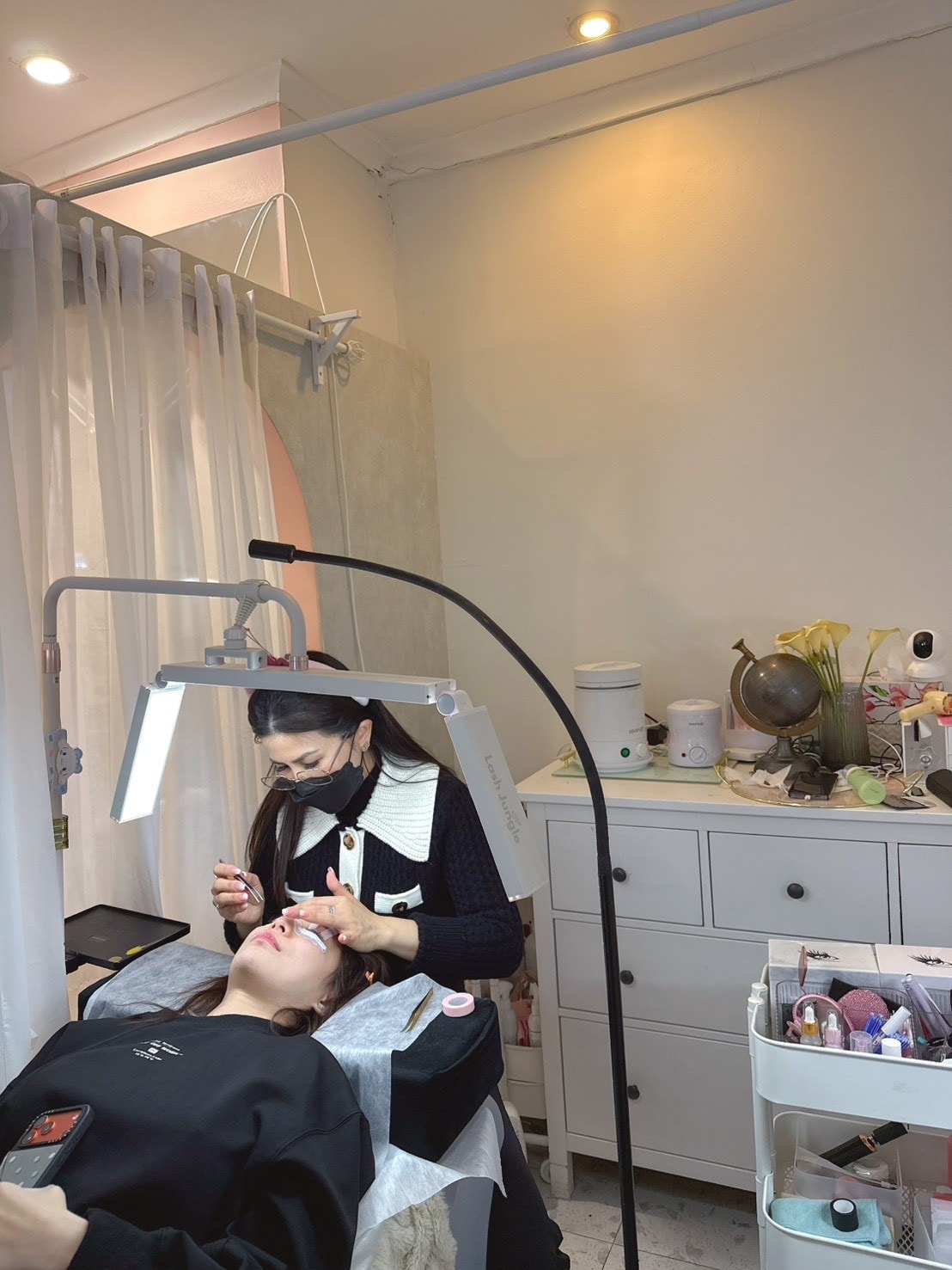 Why Choosing a Professional Beauty Salon Matters